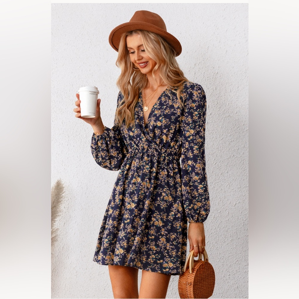 Cupshe Navy Floral Long Sleeve Dress